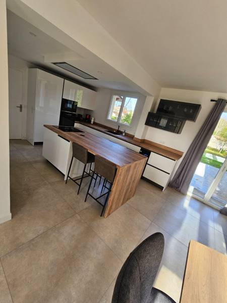 AGENCEMENT ET FINITIONS