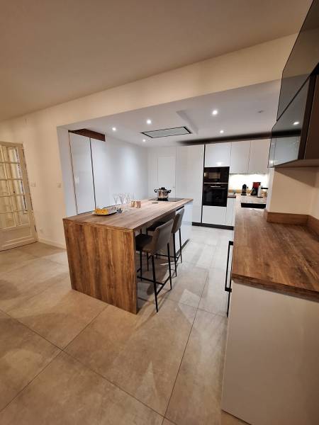 AGENCEMENT ET FINITIONS