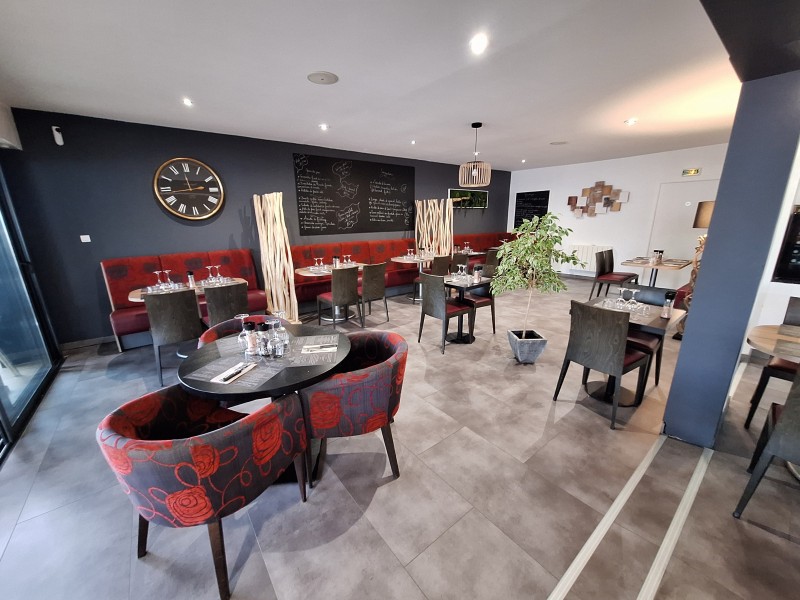 Rénovation des sols d'un restaurant sur Sadirac, dans l'Entre deux mers