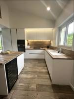Rénover votre intérieur avec une cuisine équipée Arredo3 à Latresne en profitant d'un suivi de chantier complet par un cuisiniste indépendant qualifié.